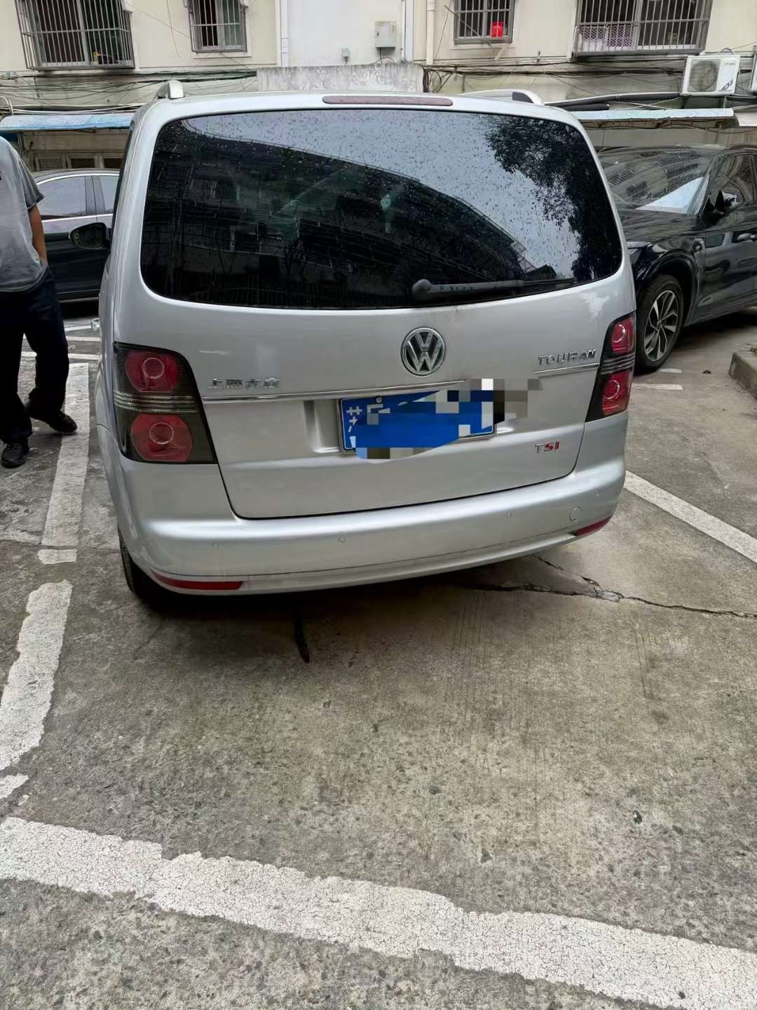 Volkswagen Touran 2012 1.4T Automatic 2