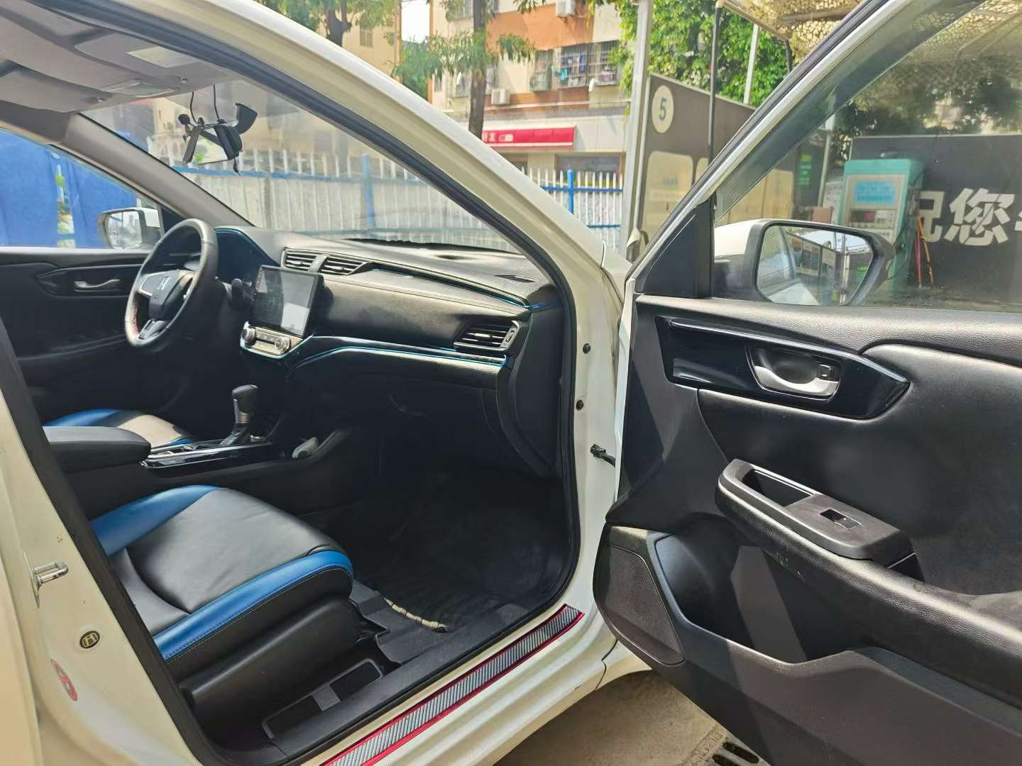 Honda Breeze 180 Turbo CVT Comfort Edition 6