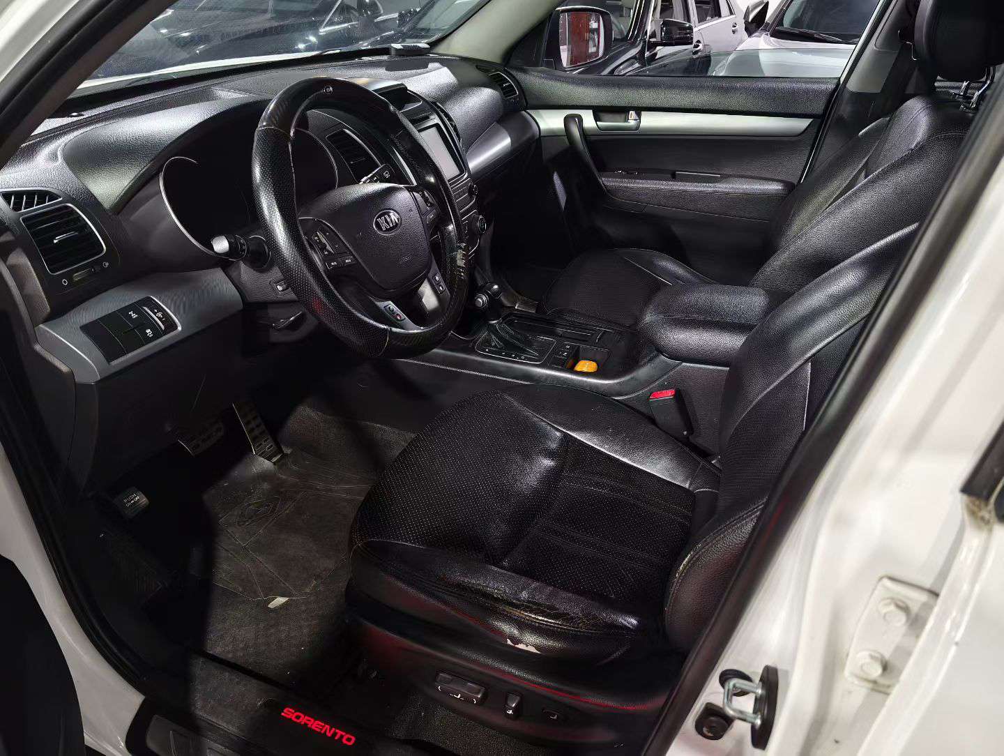 Kia Sorento 2.4 4WD 7-Seater Luxury 7
