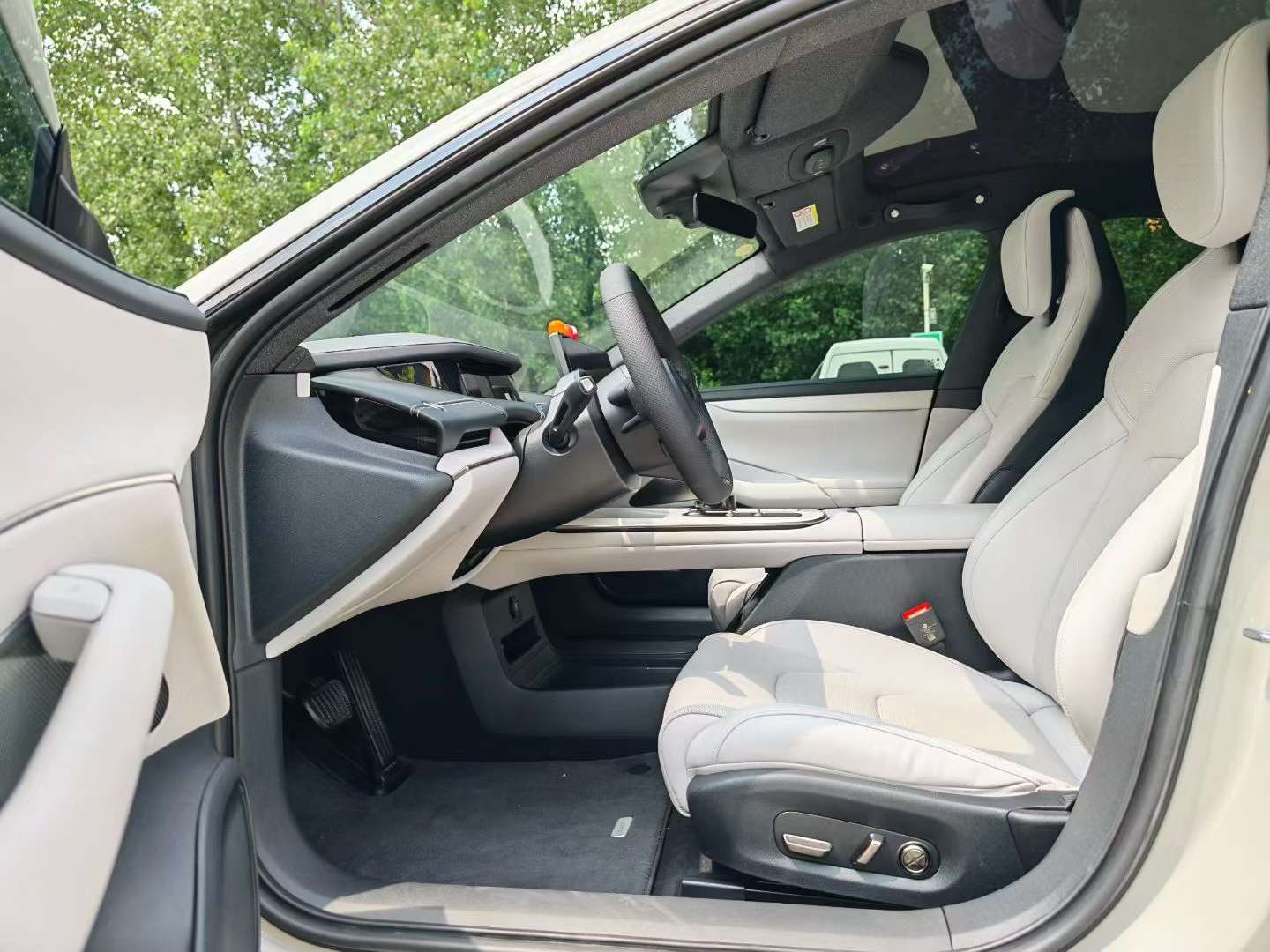 Xiaomi SU7 2024 Rear-Wheel Drive Long Range Smart Driving Edition 6