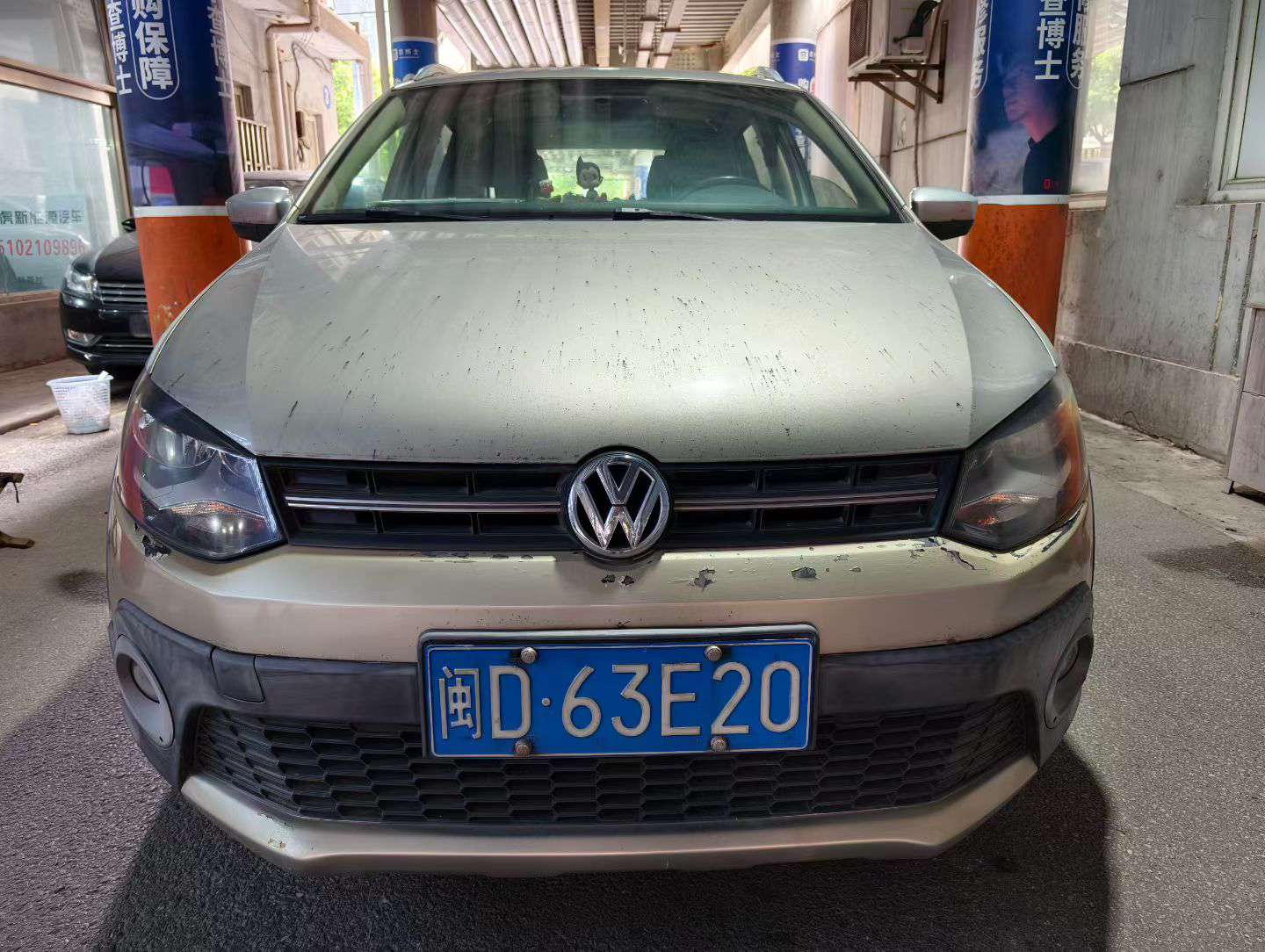 Volkswagen Polo 2013 1.6L Automatic Sunroof