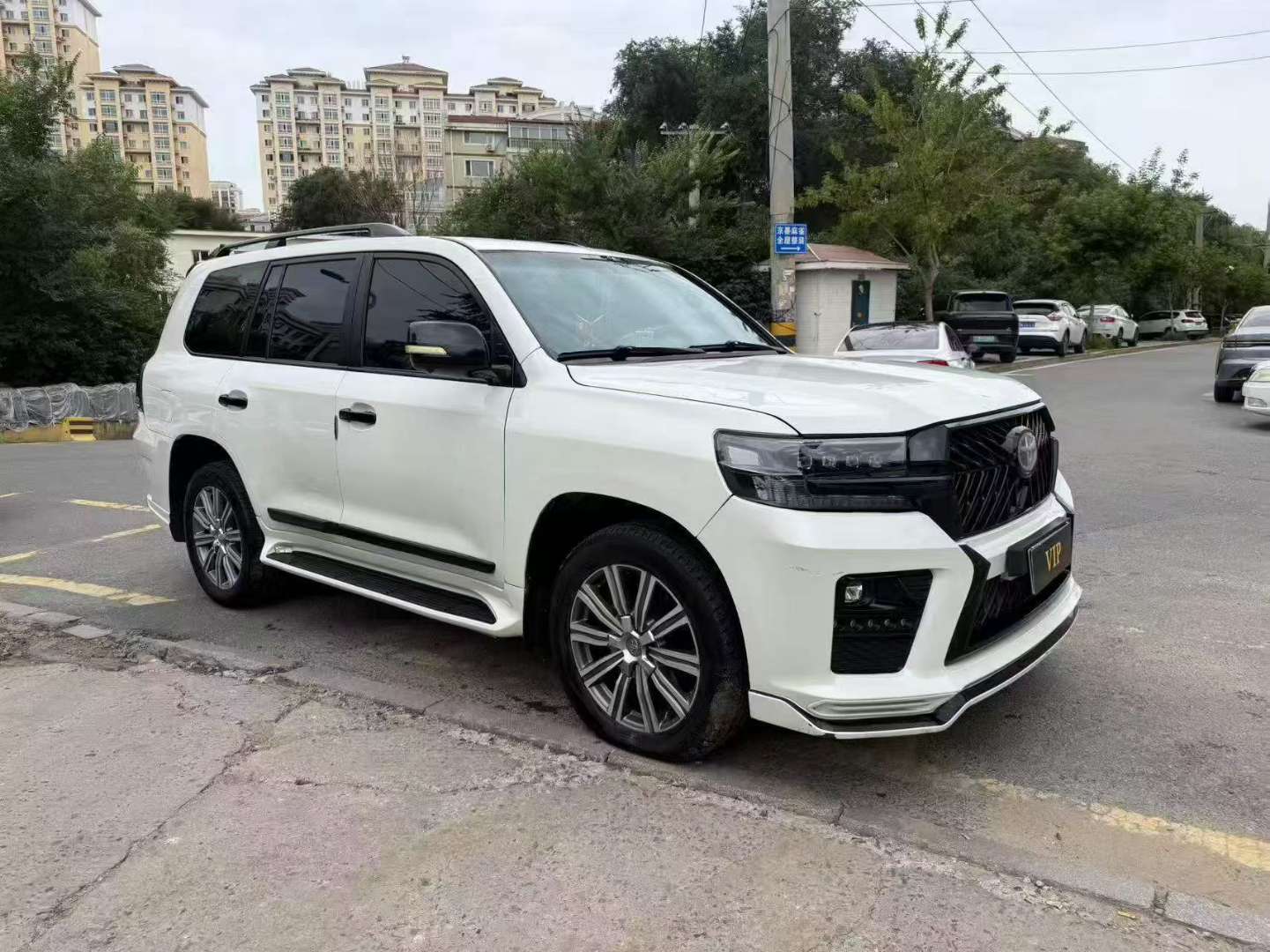 Toyota Land Cruiser 2015 5-Seater