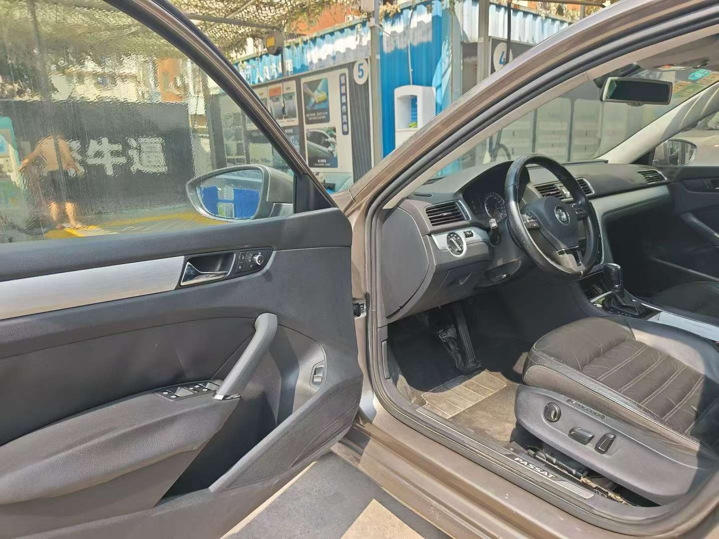 Volkswagen Passat 1.8TSI DSG Yu Zun Edition 4
