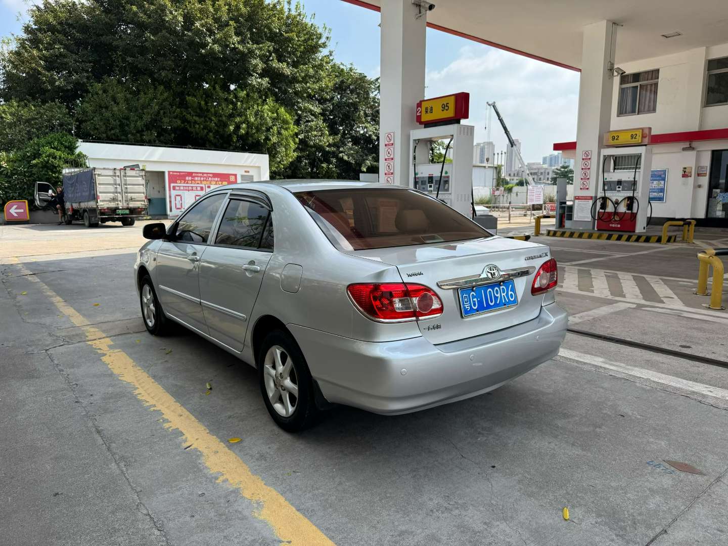 Toyota Corolla 2011 1.6 Automatic Luxury Edition 5