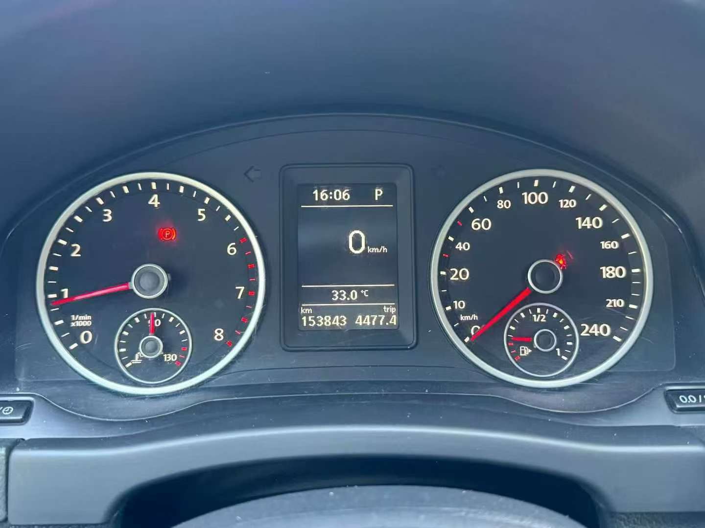 Volkswagen Tiguan 1.8T FWD Comfort Edition 6