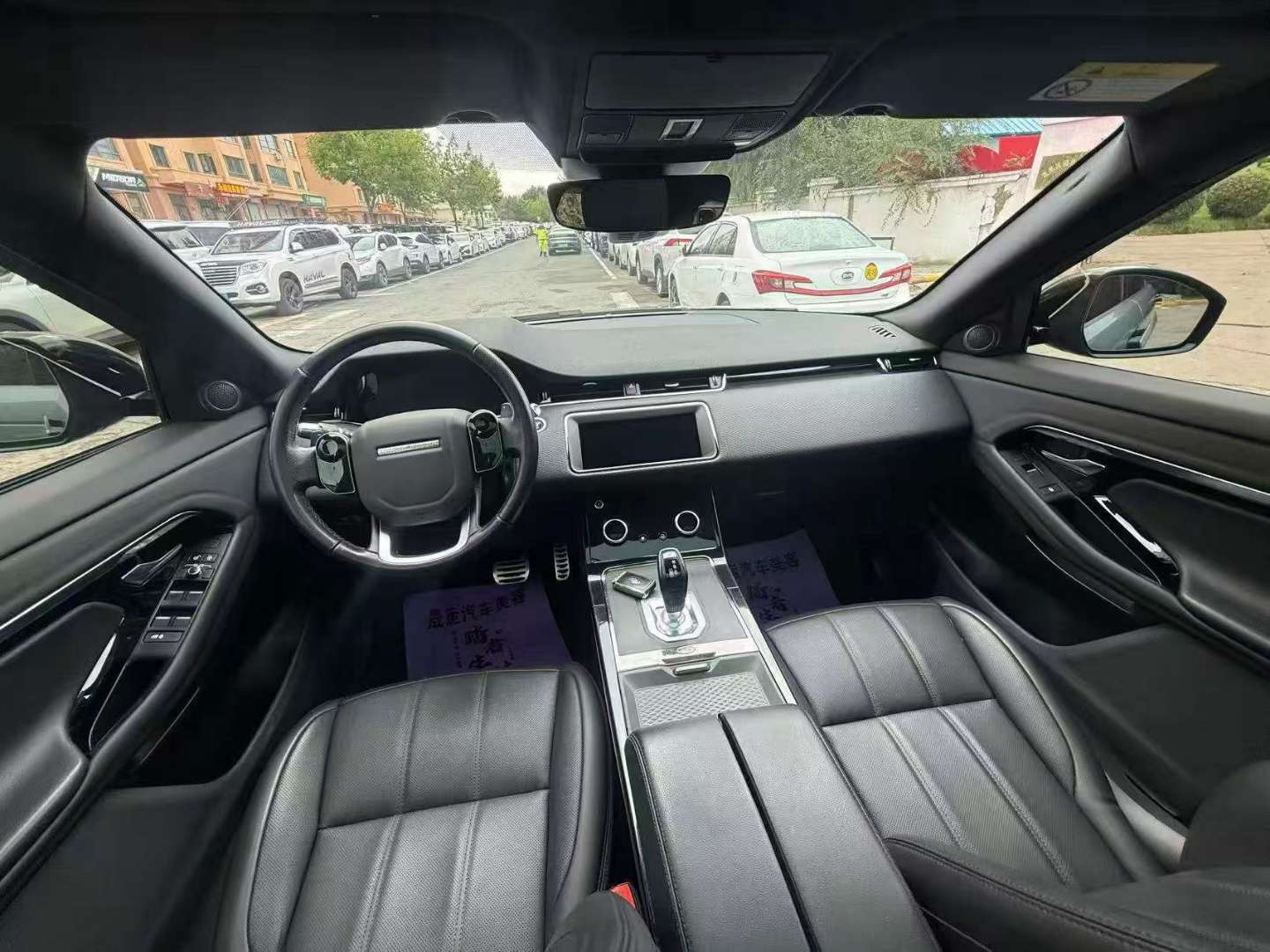 Land Rover Range Rover Evoque 2021 8
