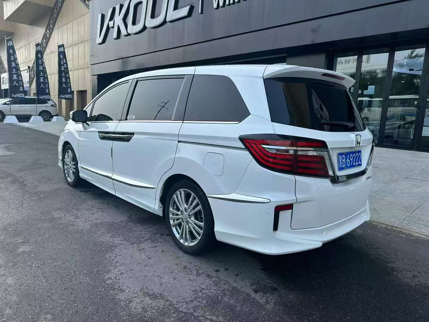 Honda Elysion 2.4 Automatic 5