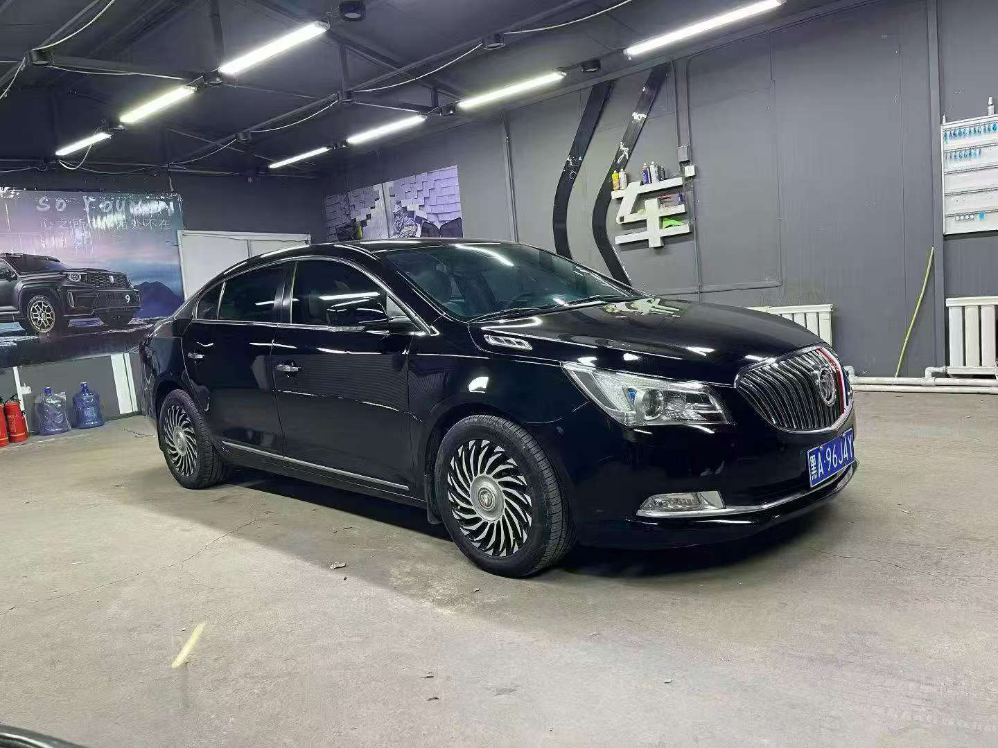 Buick LaCrosse 2.4L Automatic 3