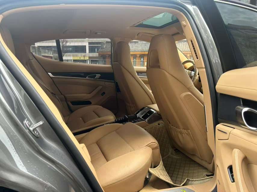 Porsche Panamera 2014 3.0T Hybrid 4