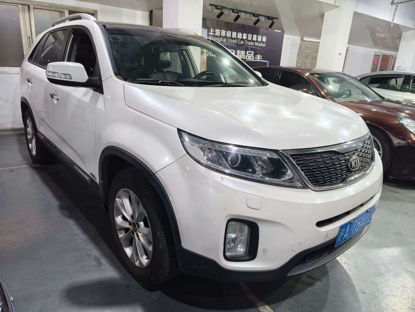 Kia Sorento 2.4 4WD 7-Seater Luxury 2