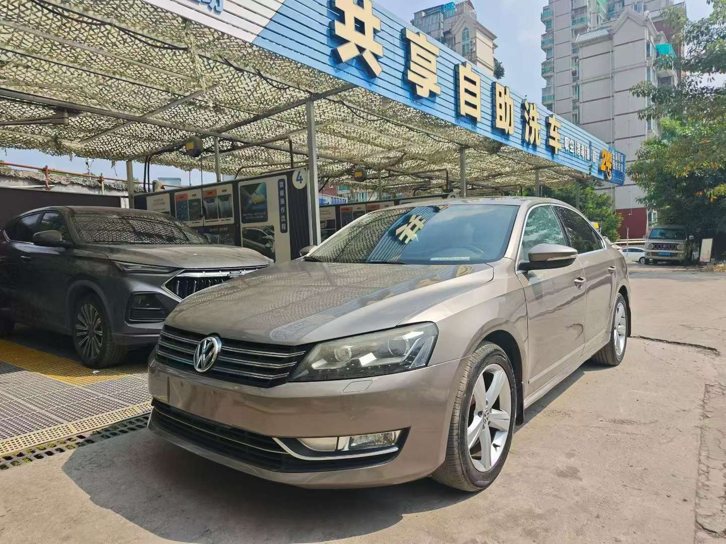 Volkswagen Passat 1.8TSI DSG Yu Zun Edition 2