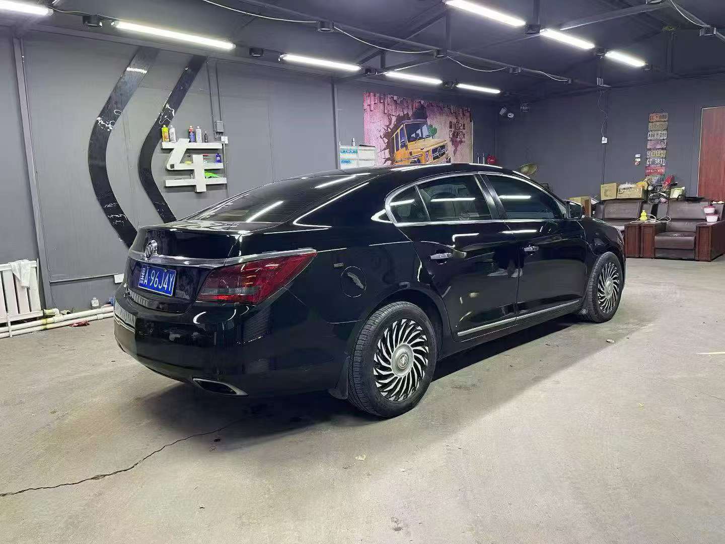 Buick LaCrosse 2.4L Automatic 4