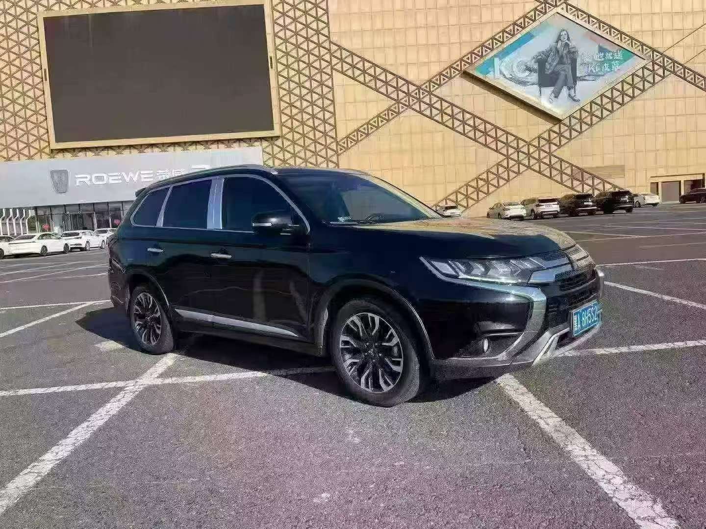 Mitsubishi Outlander 5