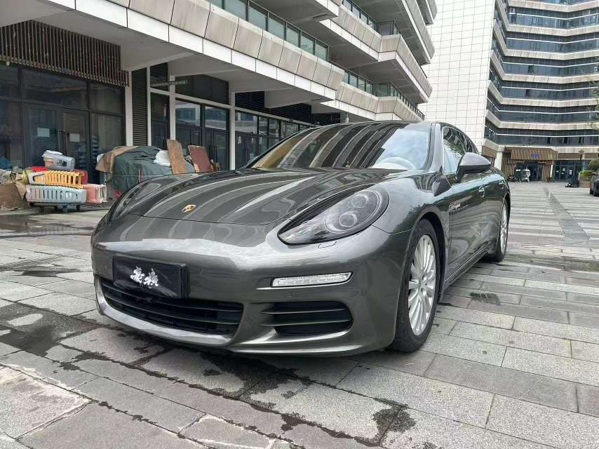 Porsche Panamera 2014 3.0T Hybrid 3