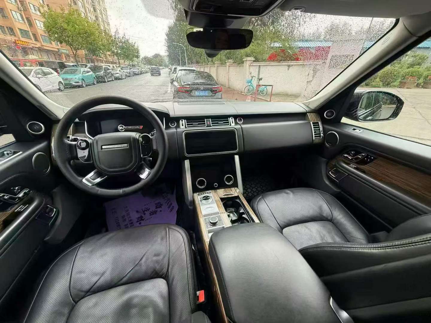 Land Rover Executive 2019 3.0T 7