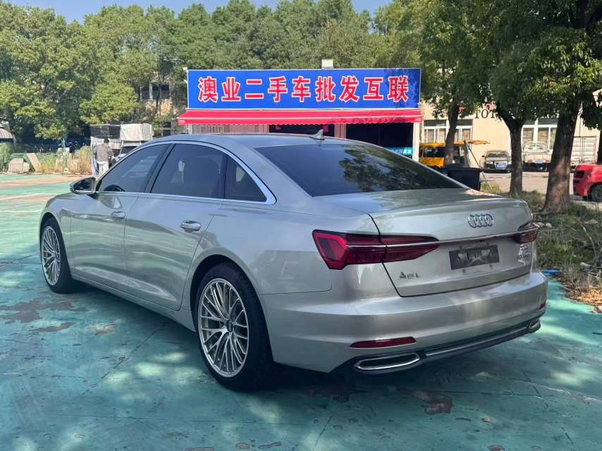 Audi A6L Luxury Elegant Edition 4
