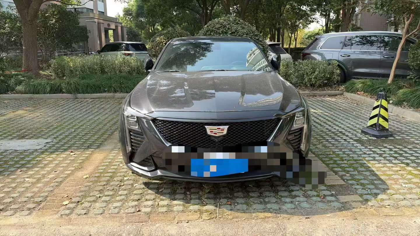 Cadillac CT5 2024 Premium 2