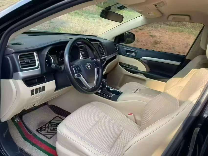 Toyota Highlander 2.0T AWD 7-Seater 9