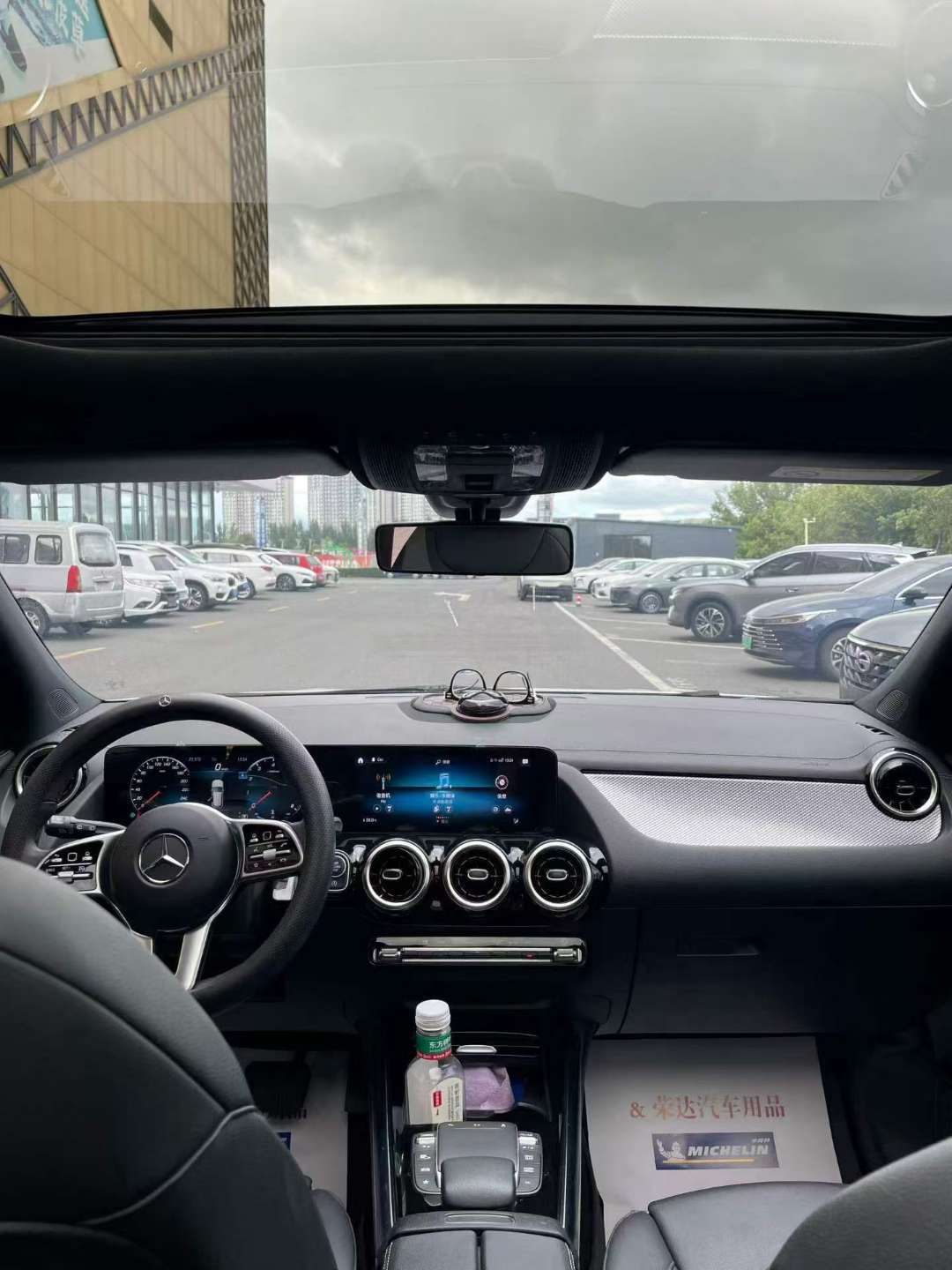Mercedes-Benz GLA 2021 GLA180 8