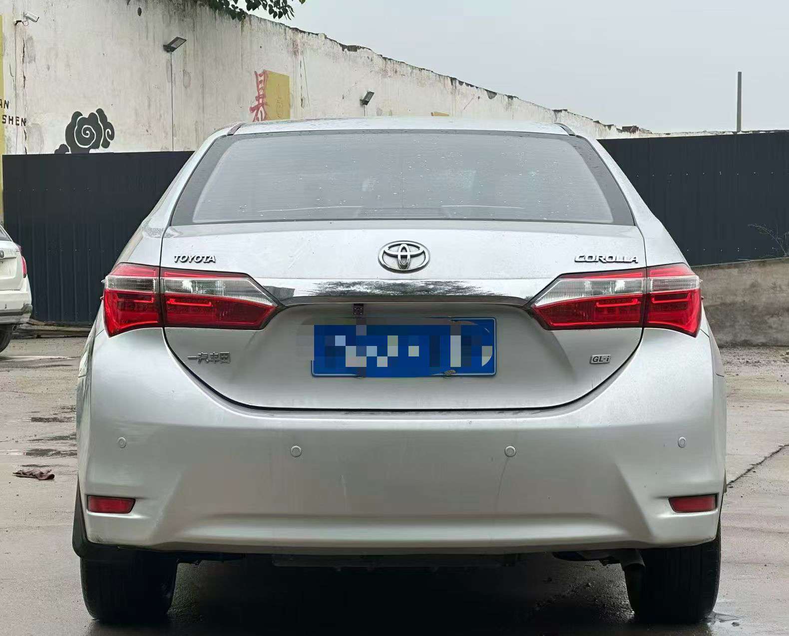Toyota Corolla 1.6L Automatic with Sunroof 7
