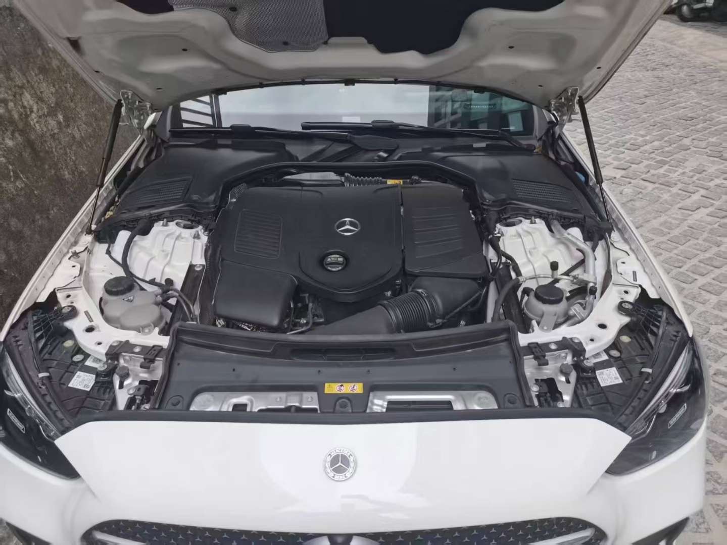 Mercedes-Benz C-Class Facelift Sport Trim 3
