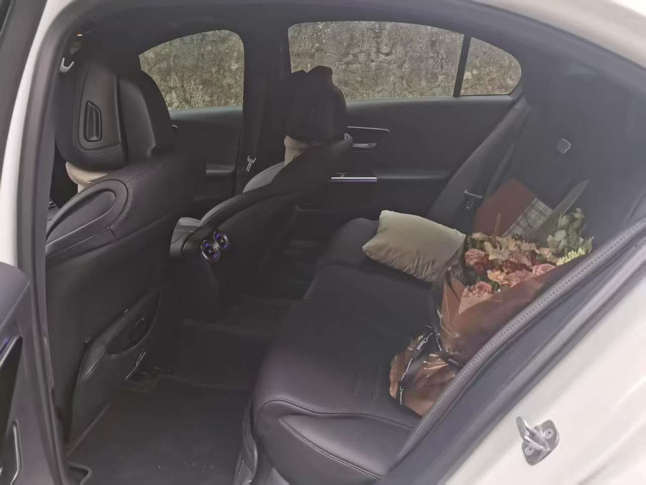 Mercedes-Benz C-Class Facelift Sport Trim 5