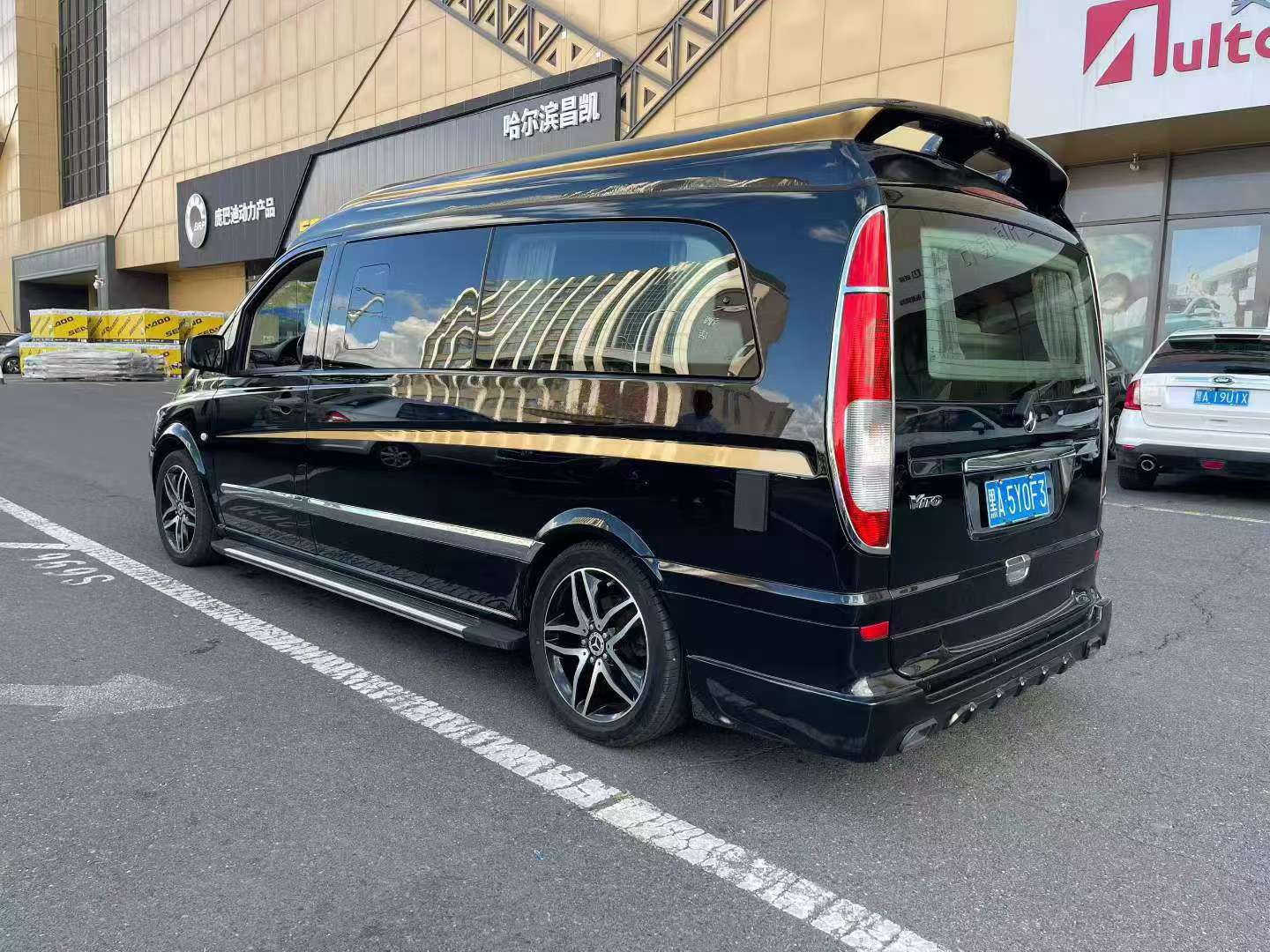 Mercedes-Benz Vito 3.0 Automatic 5