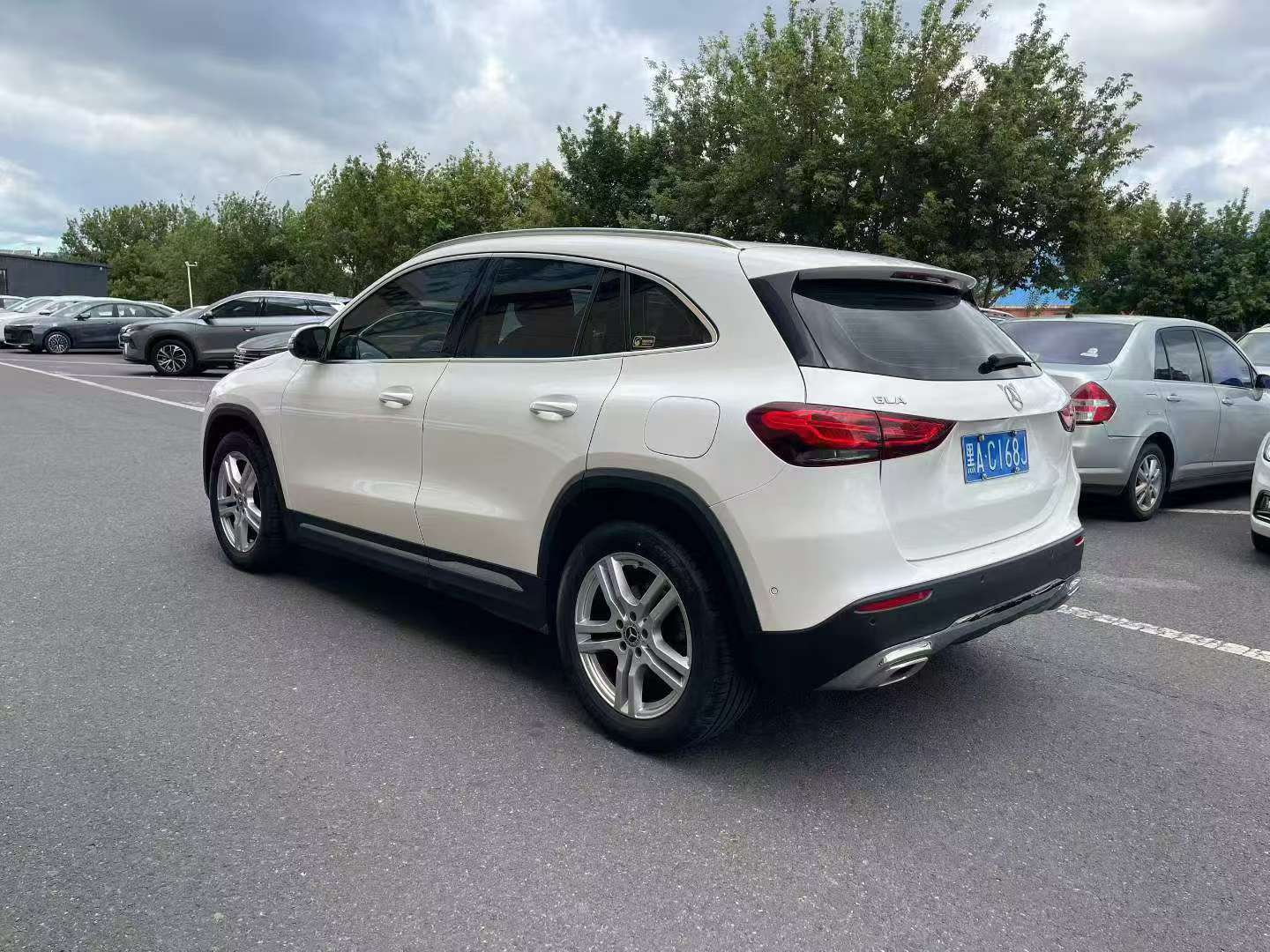 Mercedes-Benz GLA 2021 GLA180 5