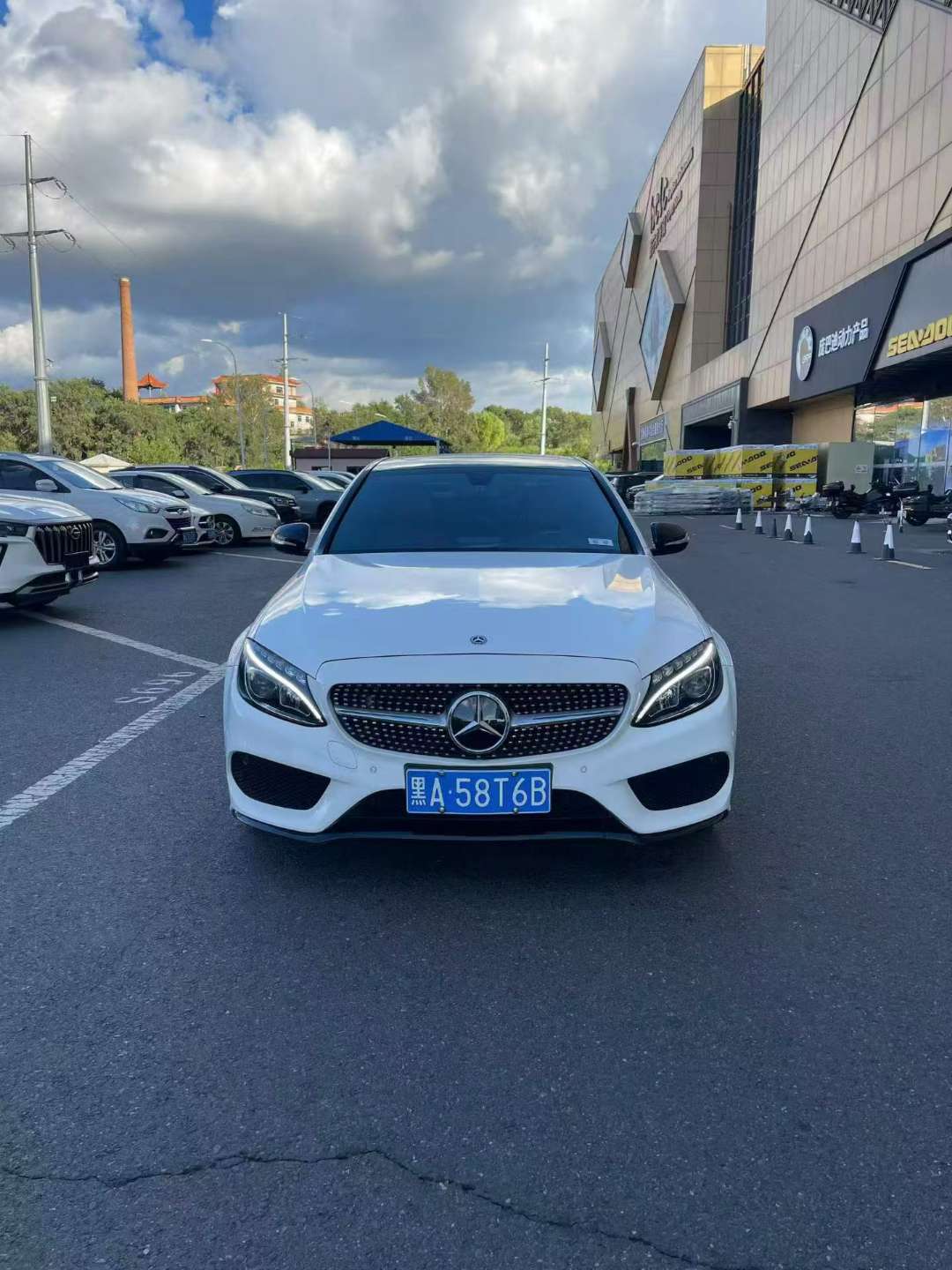 Mercedes-Benz C-Class