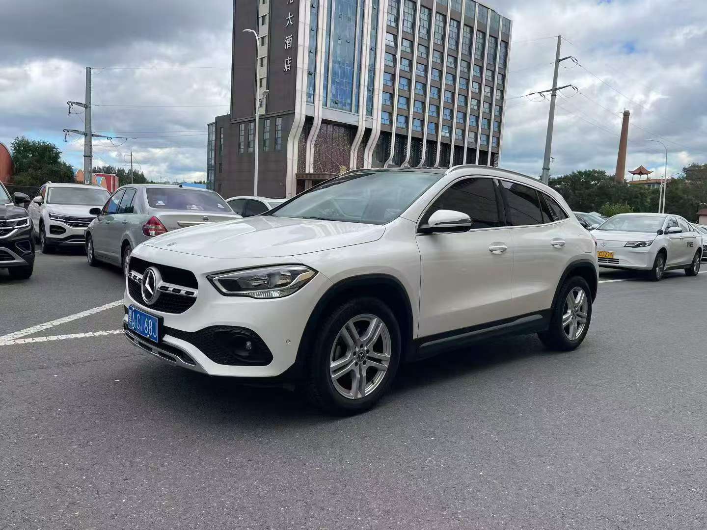 Mercedes-Benz GLA 2021 GLA180 2