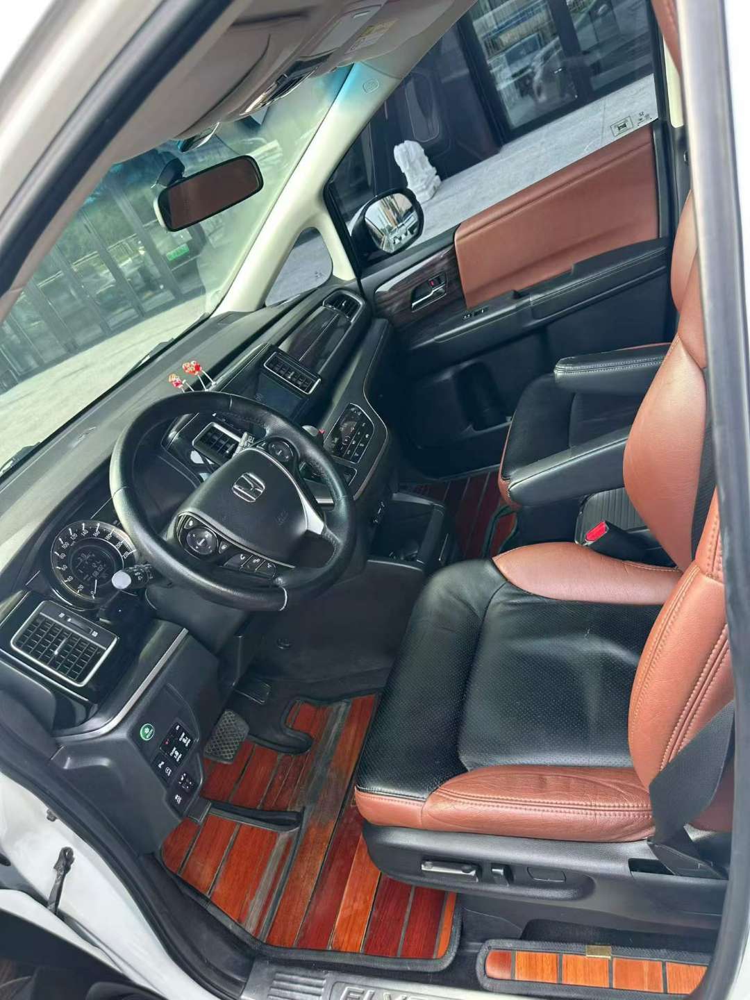 Honda Elysion 2.4 Automatic 7
