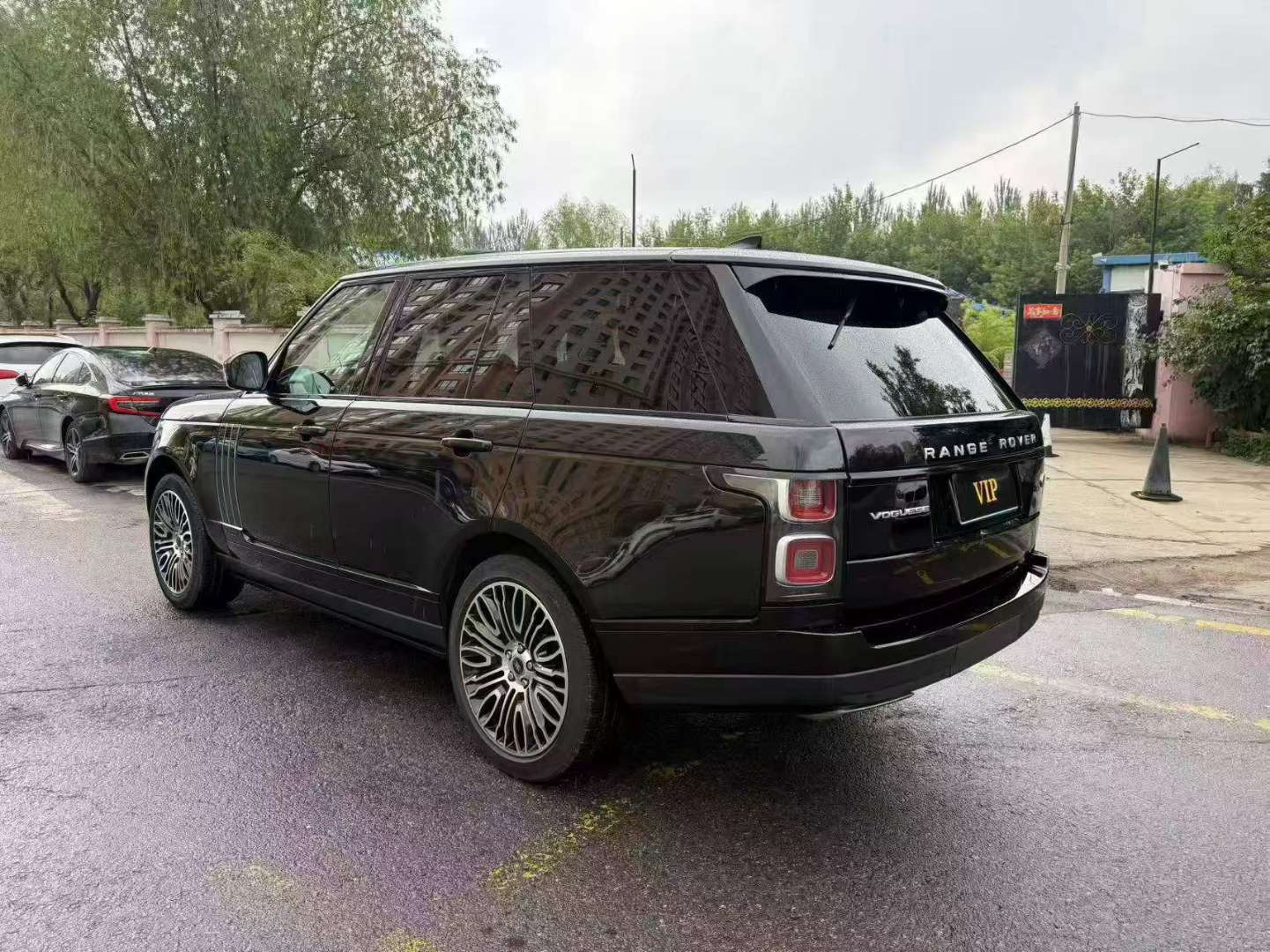 Land Rover Executive 2019 3.0T 4