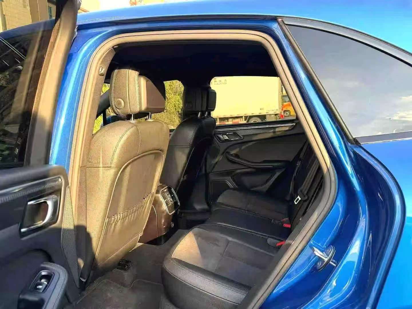 Porsche Macan 2.0T 5