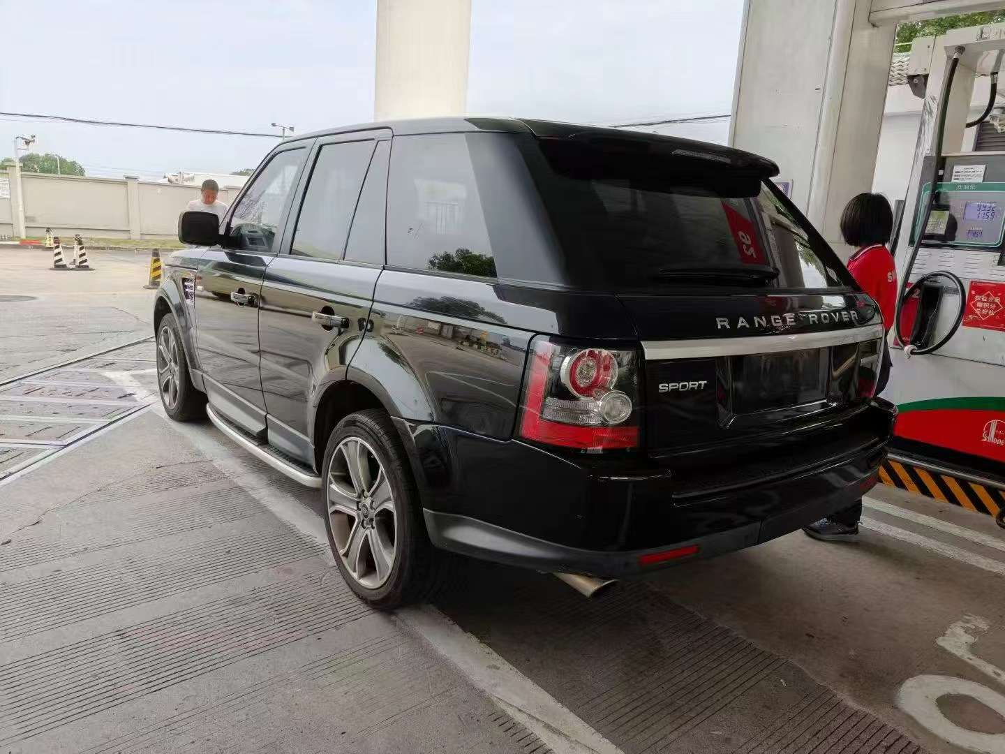 Land Rover Range Rover Sport 5.0 V8 Automatic 4WD 4