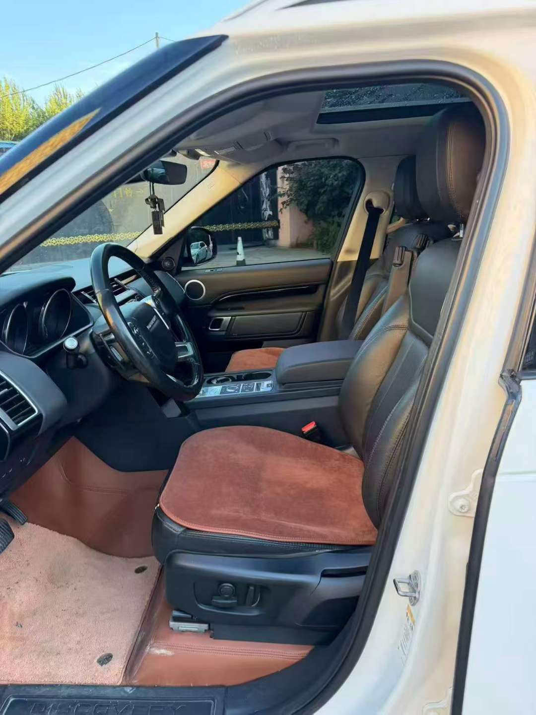 Land Rover Discovery 5 2018 3.0T 7-Seat High Spec 9