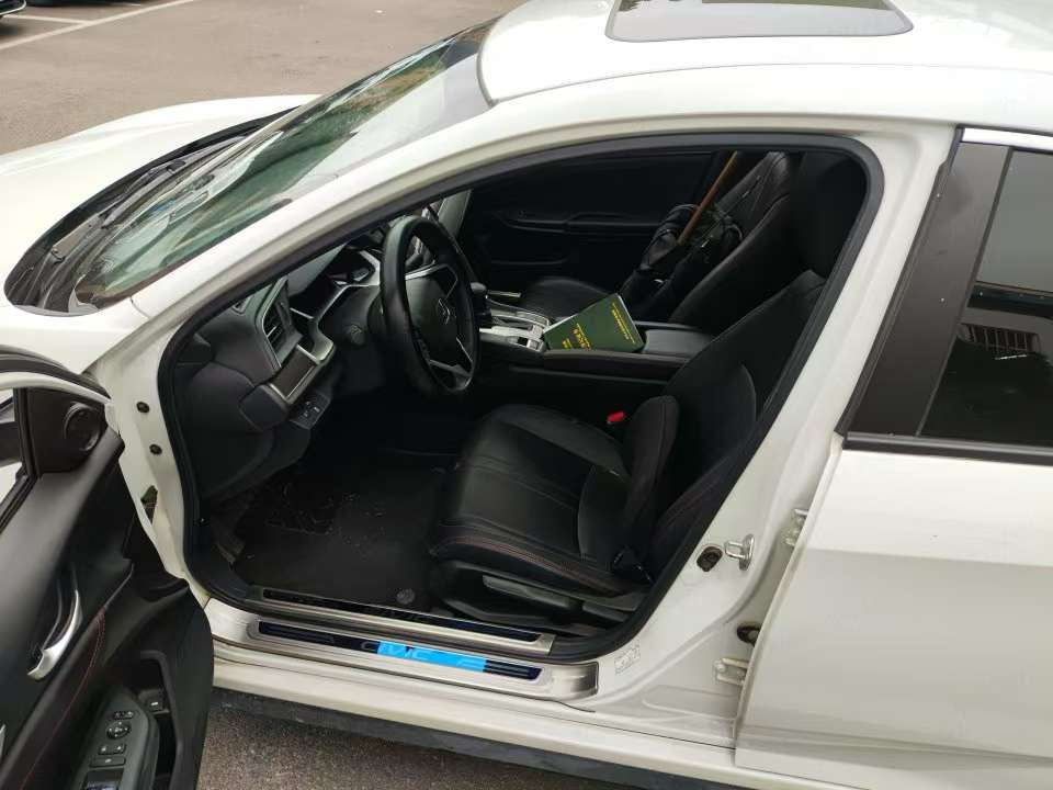 Honda Civic Dynamic Edition 2