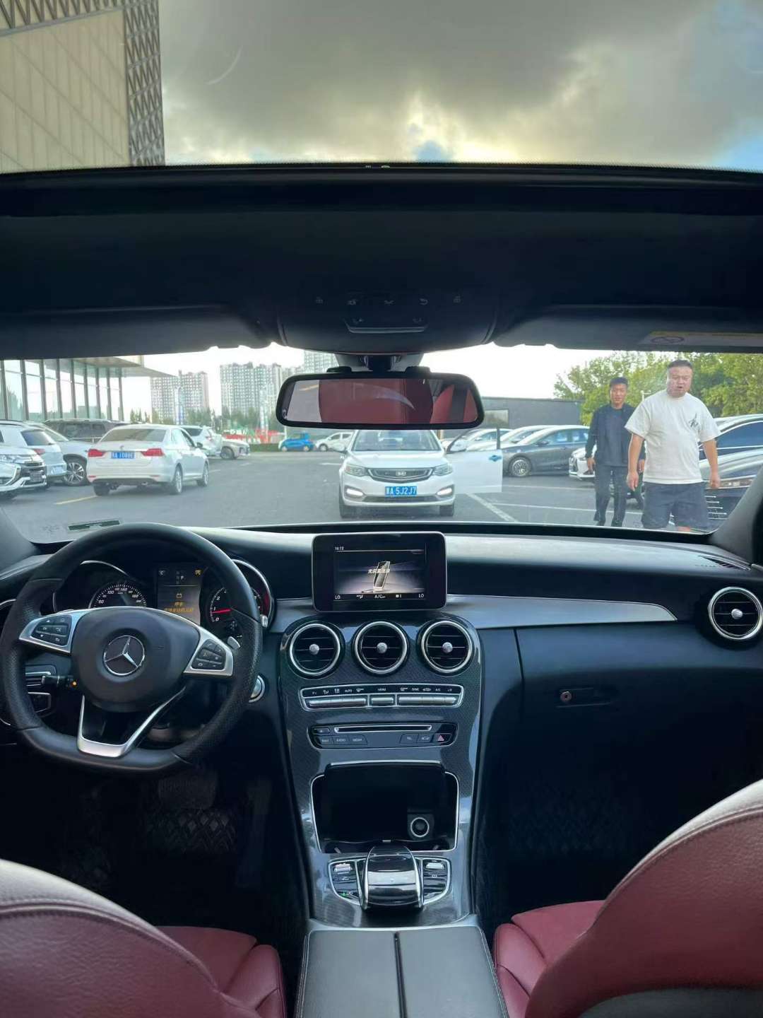Mercedes-Benz C-Class 8