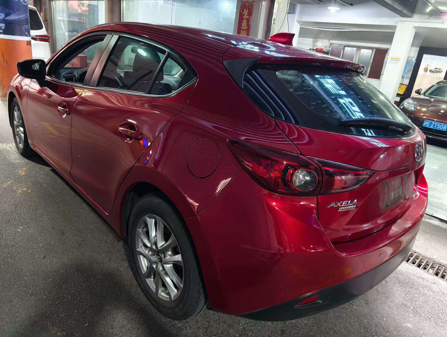 Mazda Axela 2014 Automatic Sunroof 5