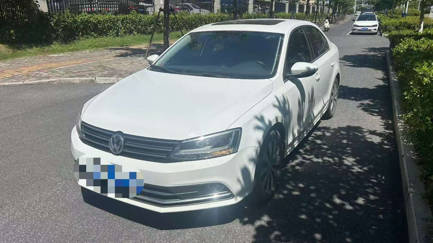 Volkswagen Sagitar 2018 1.6L Automatic Comfort 2