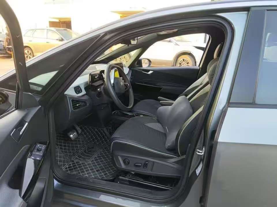 Volkswagen ID.3 5