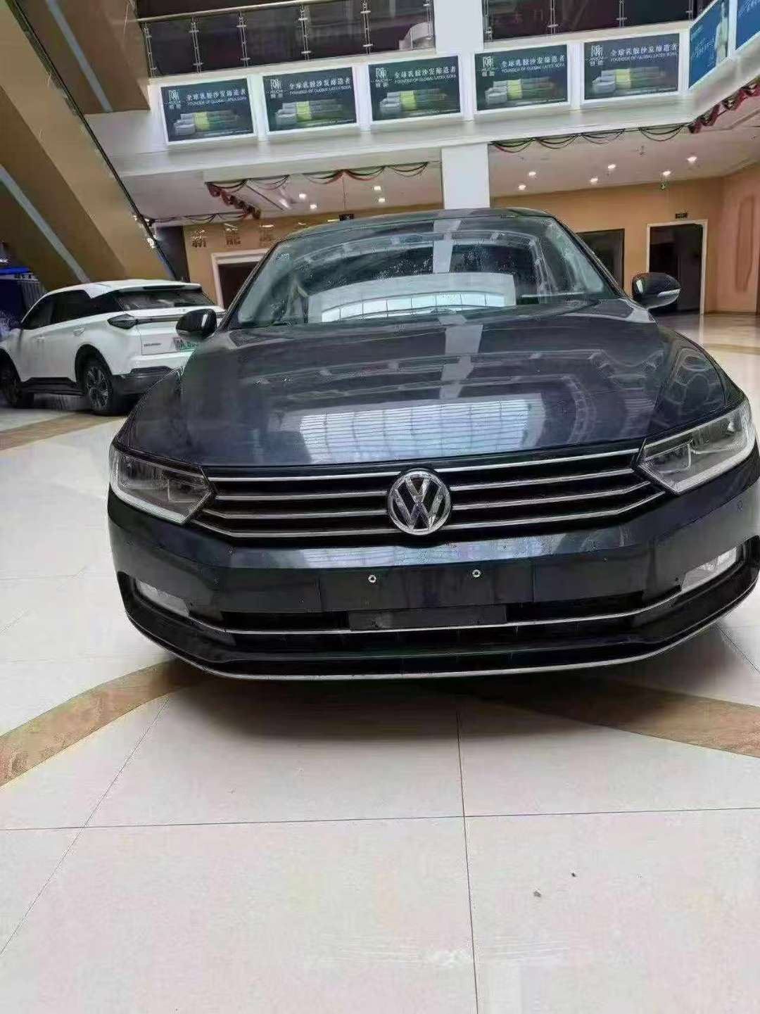 Volkswagen Magotan 2