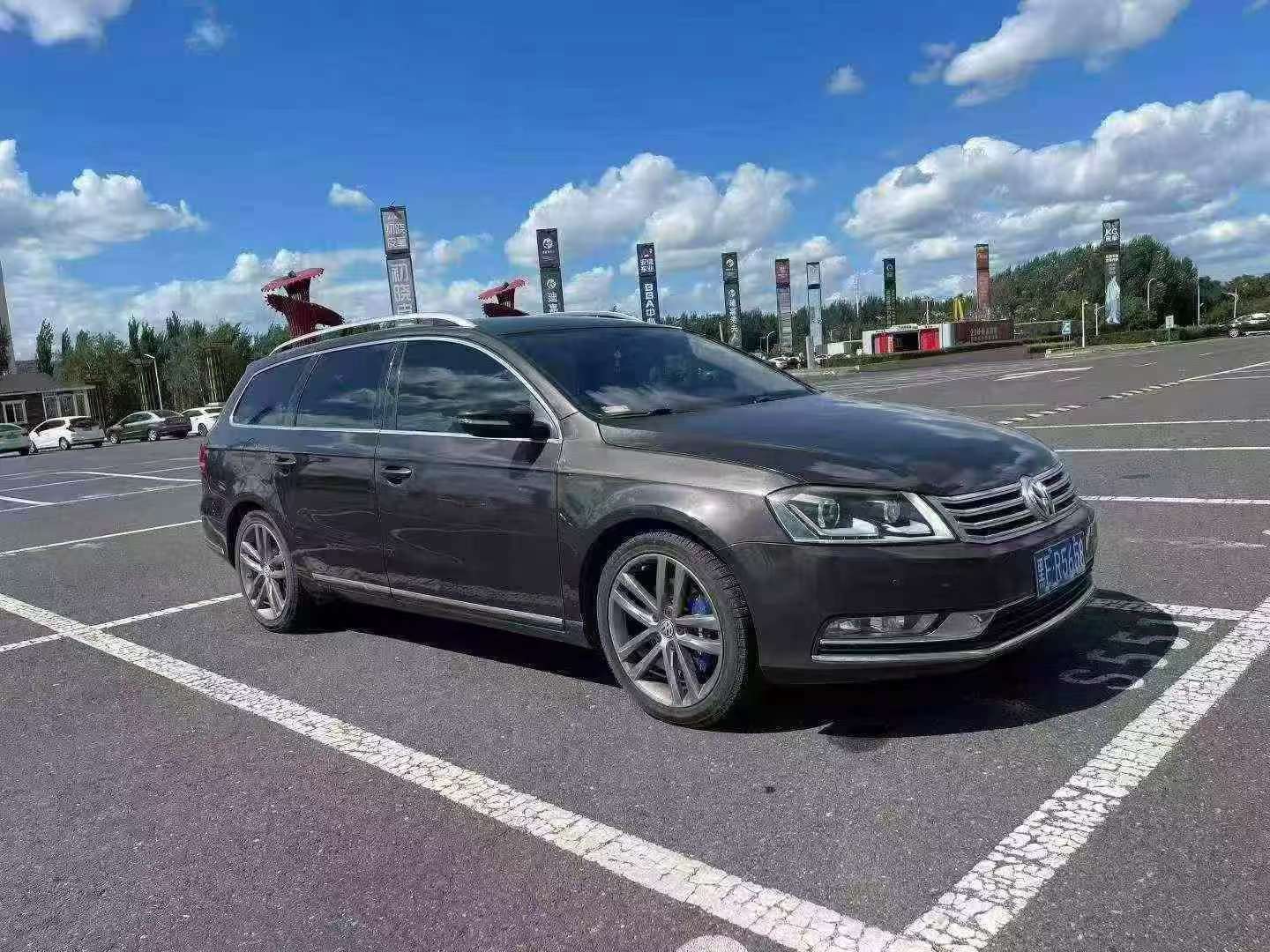 Volkswagen Magotan 2012 2.0T Automatic Wagon 3