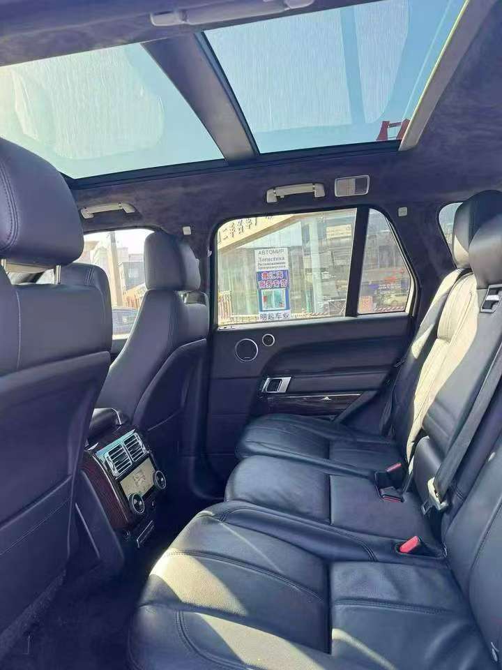 Land Rover Range Rover Diesel 3.0T Executive 5