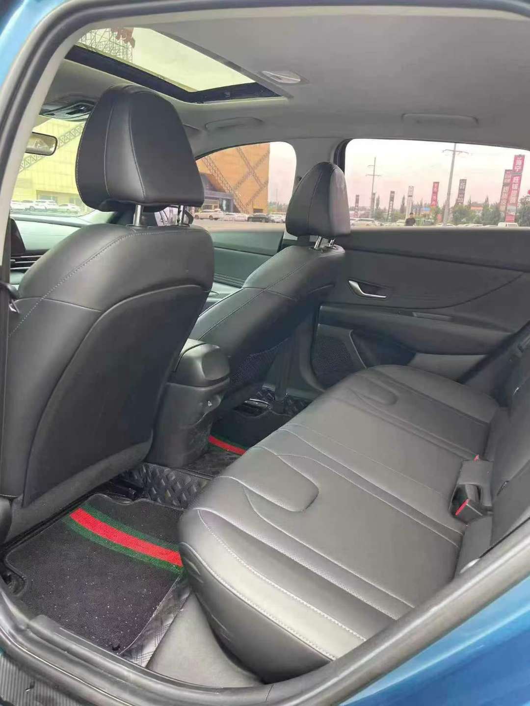 Hyundai Elantra 2021 Elantra 9