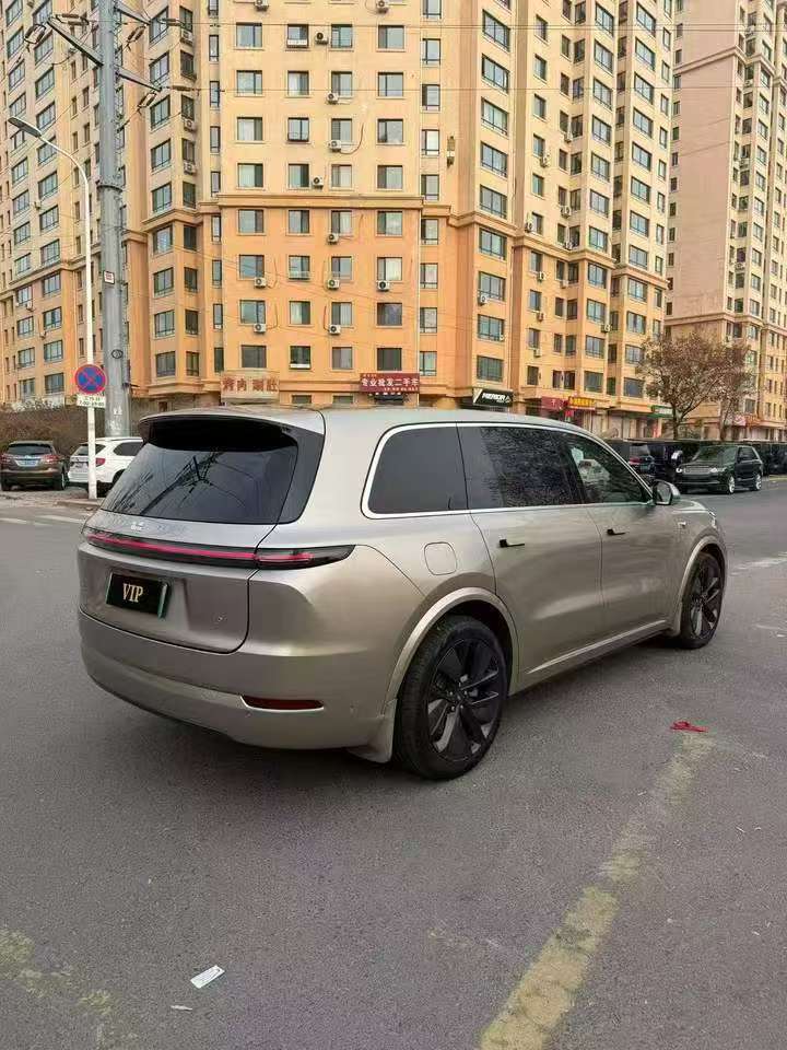 Li Auto L9 2022 MAX 8