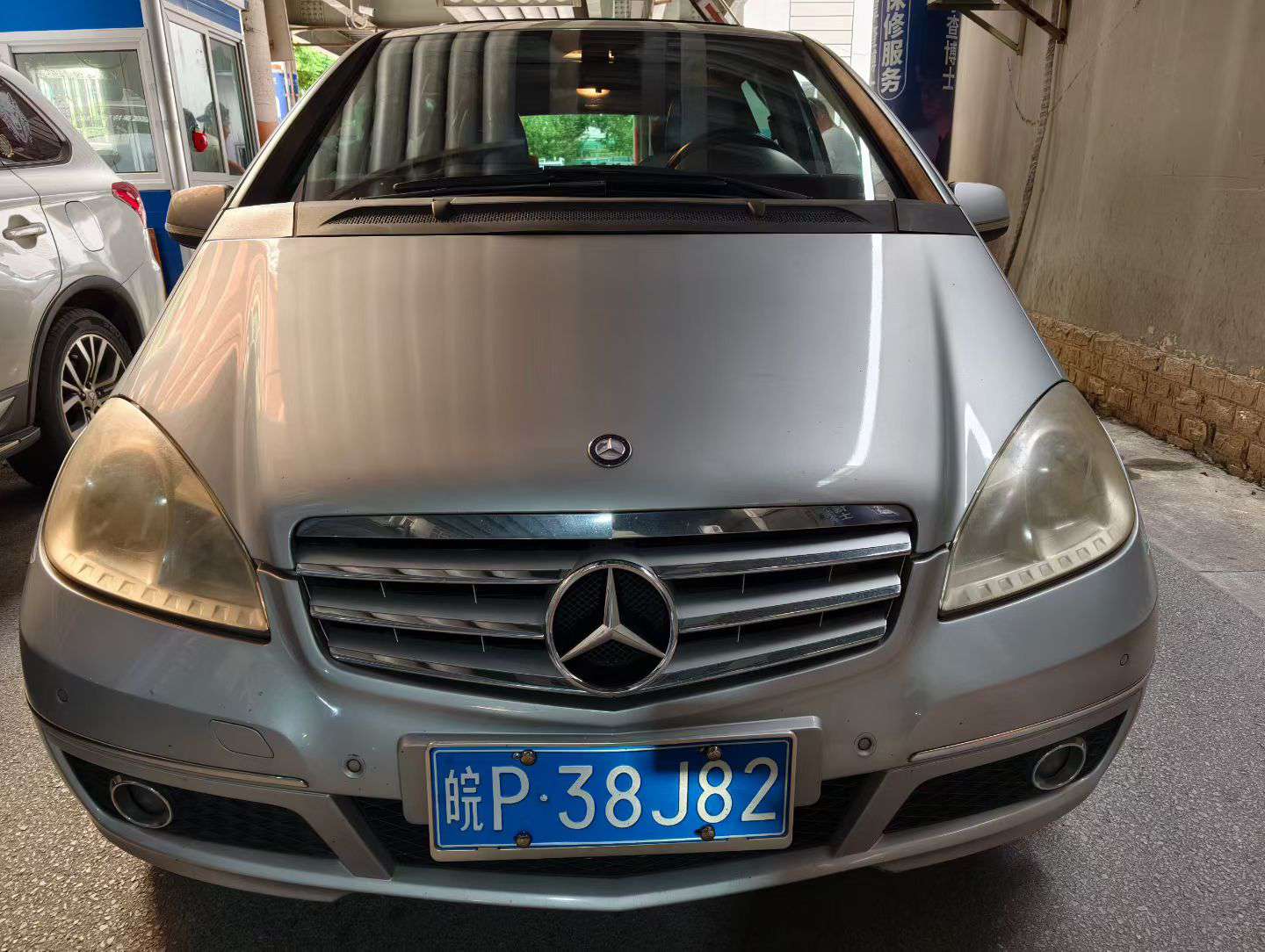 Mercedes-Benz A-Class A180