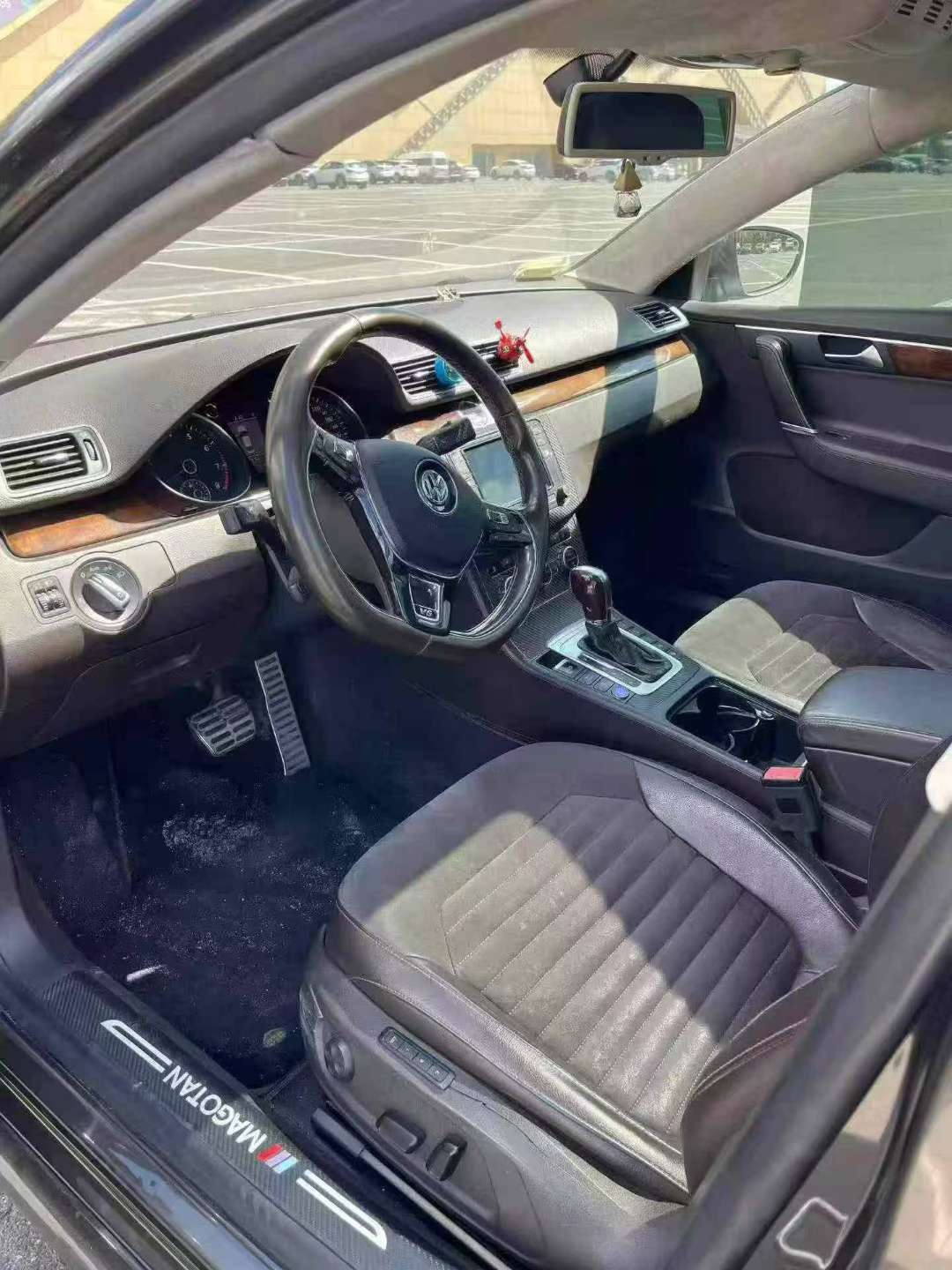 Volkswagen Magotan 2012 2.0T Automatic Wagon 7