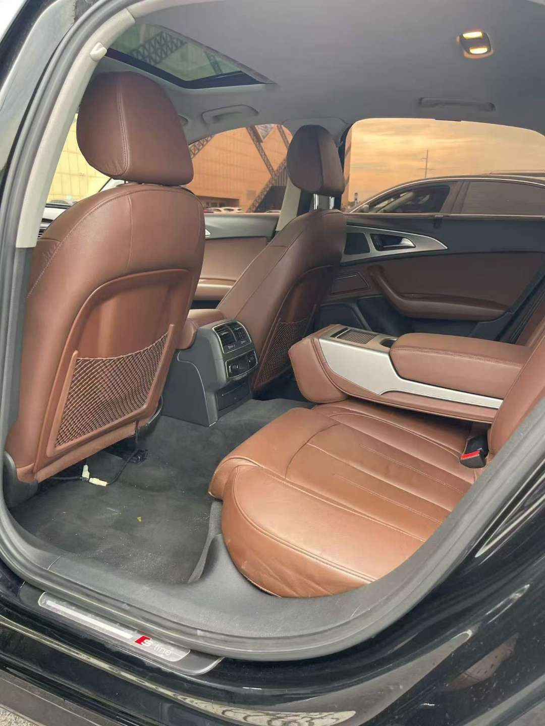 Audi A6L 2017 2.0T 9