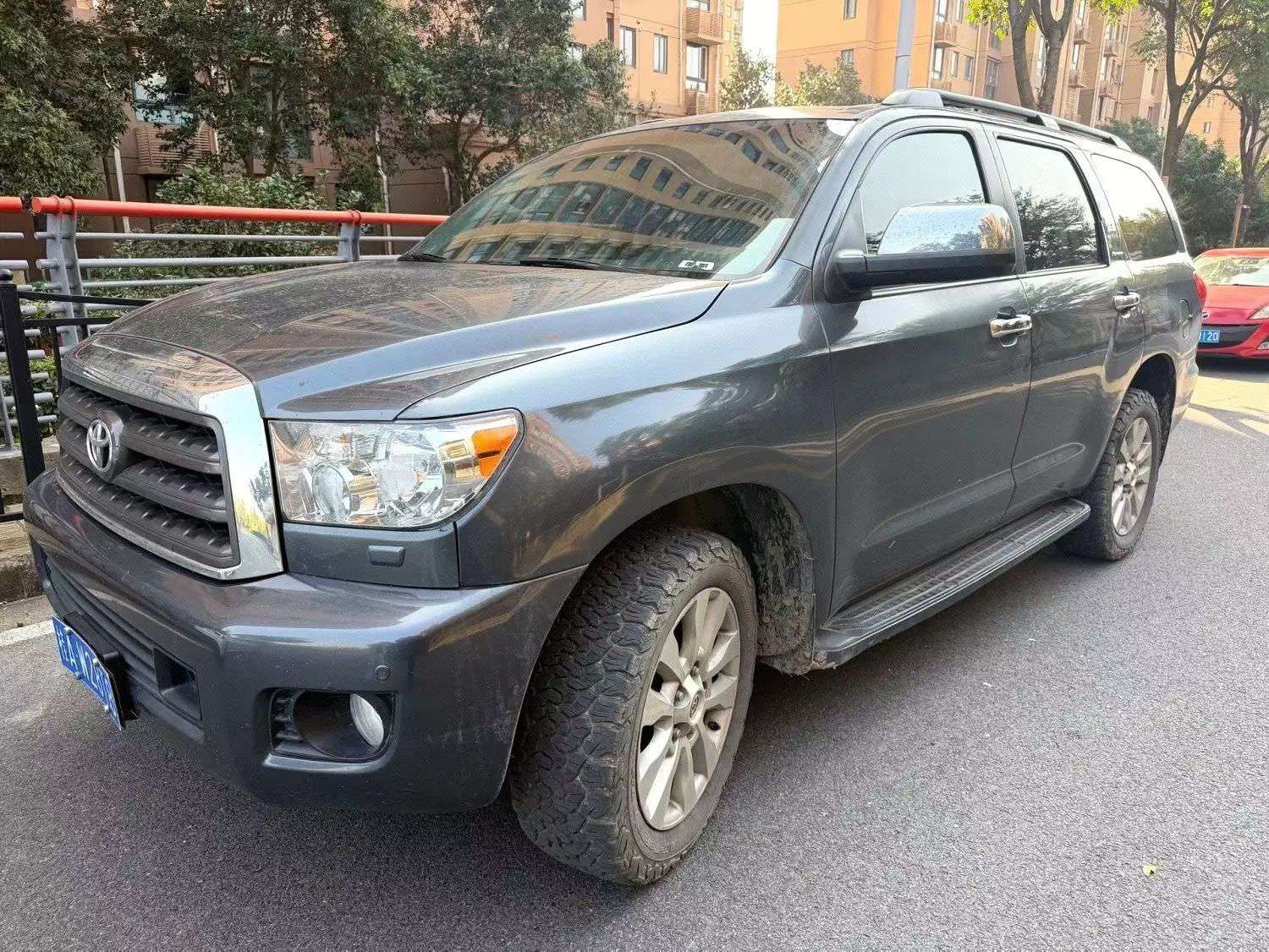 Toyota Sequoia 2009 5.7L V8