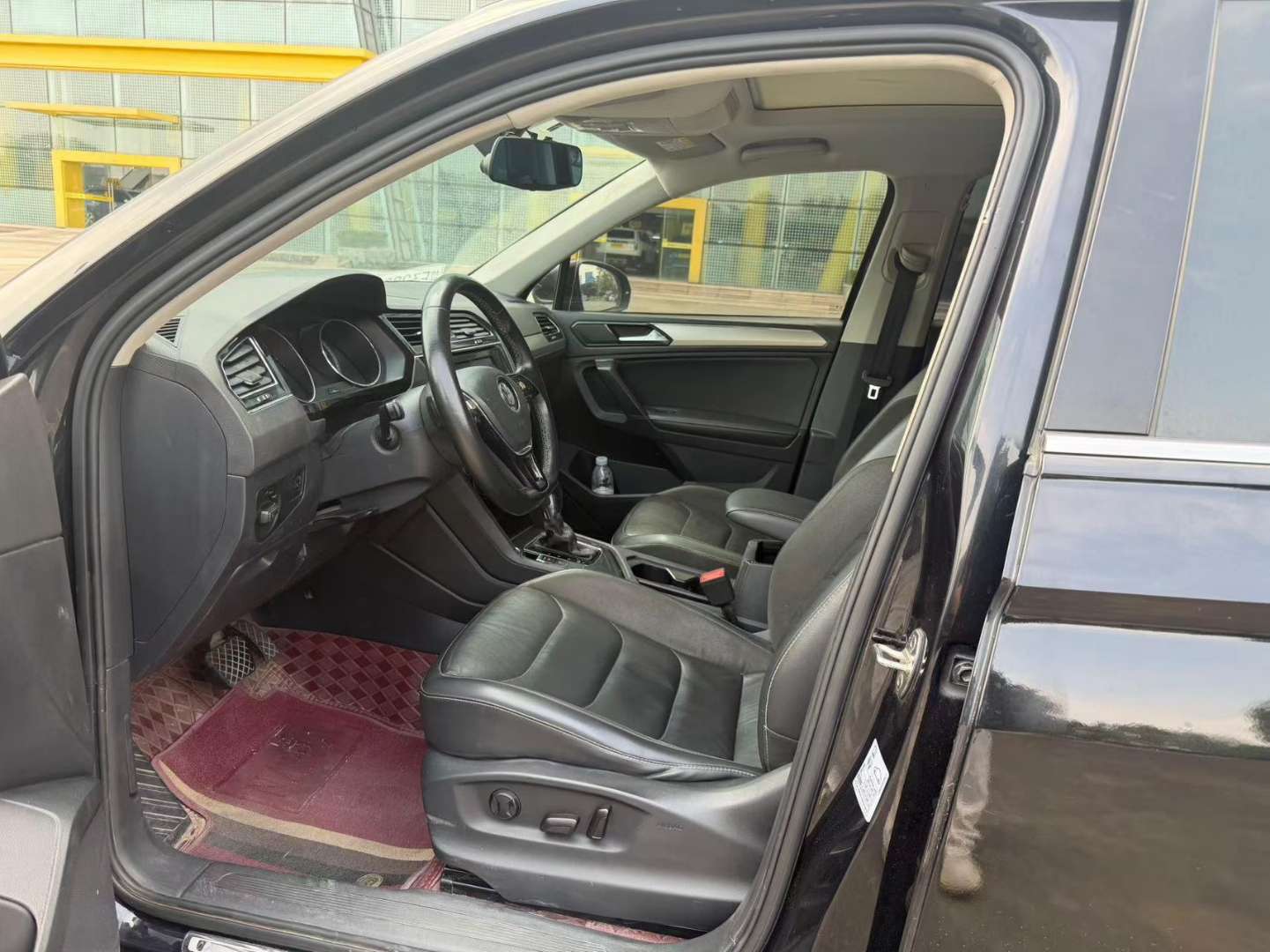 Volkswagen Tiguan L 1.4T 280 FWD Panoramic Comfort Edition 7